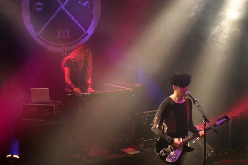 xymox32