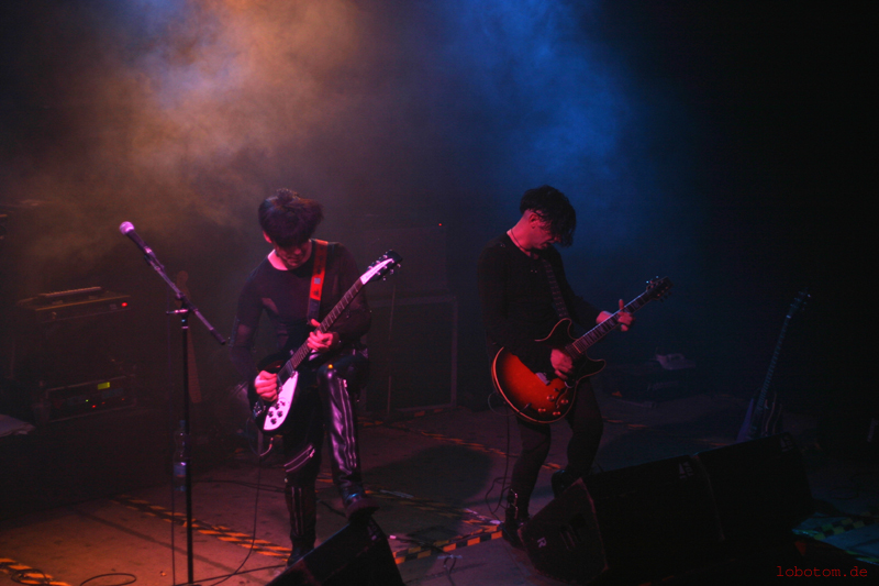xymox36