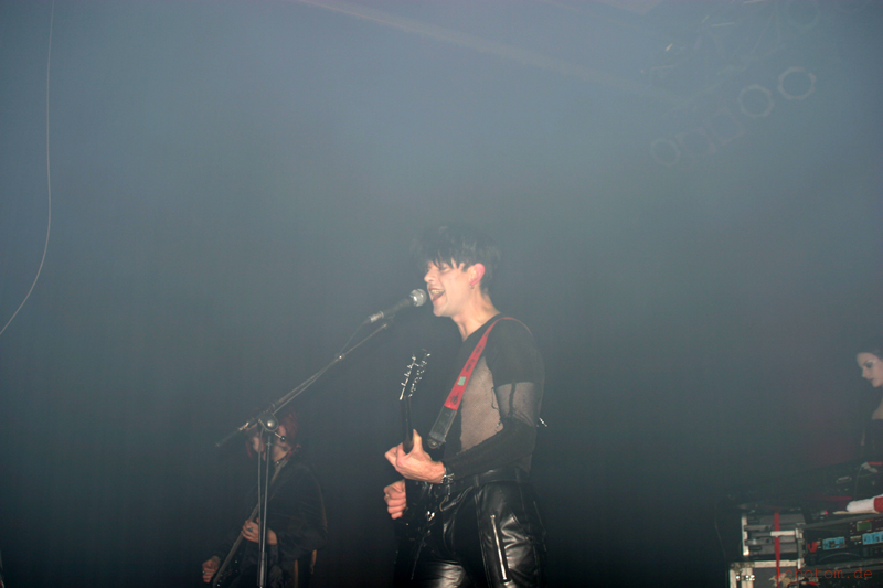 xymox12