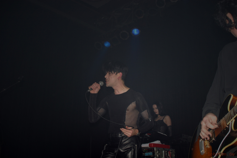 xymox24