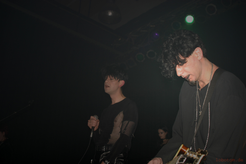 xymox26